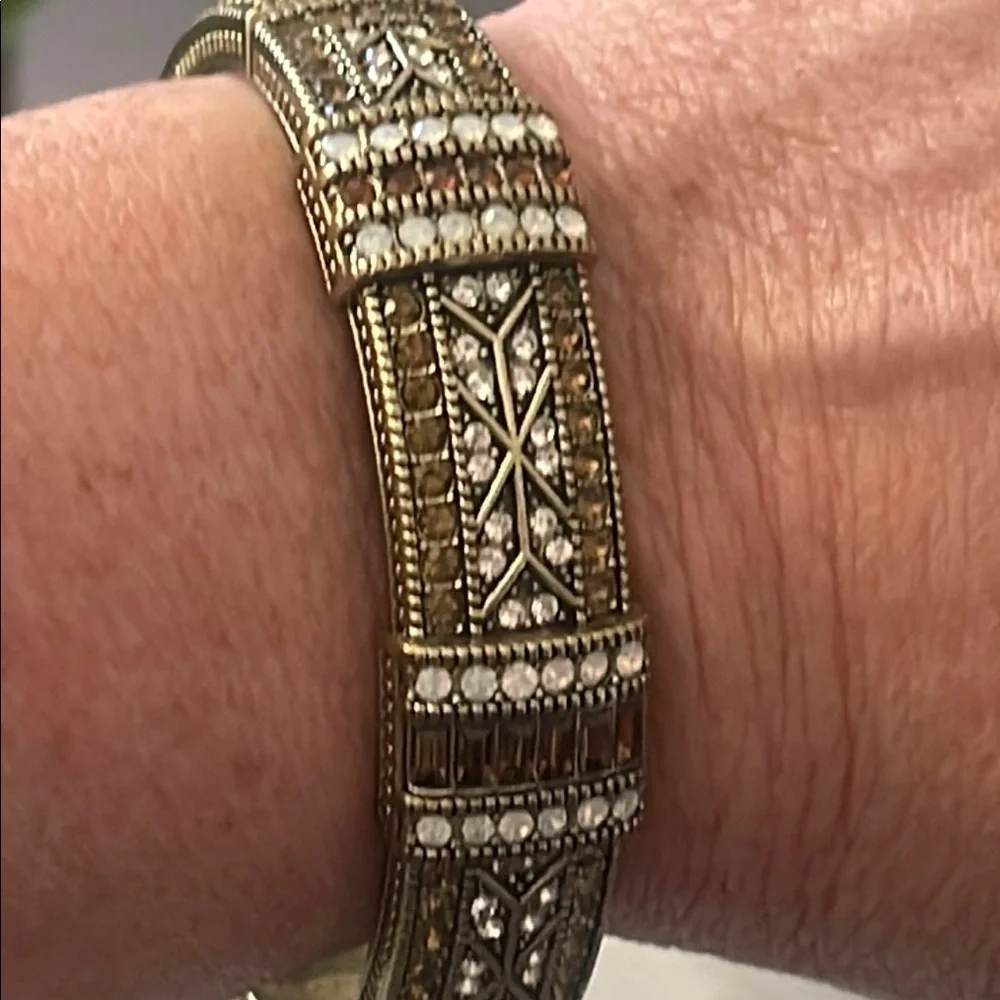 Heidi Daus Crystal Hinged Bangle Bracelet Topaz Champagne Tone